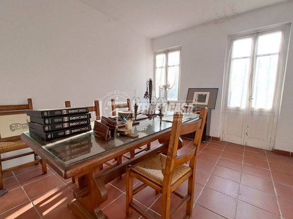 casa indipendente in vendita a Biella in zona Cossila