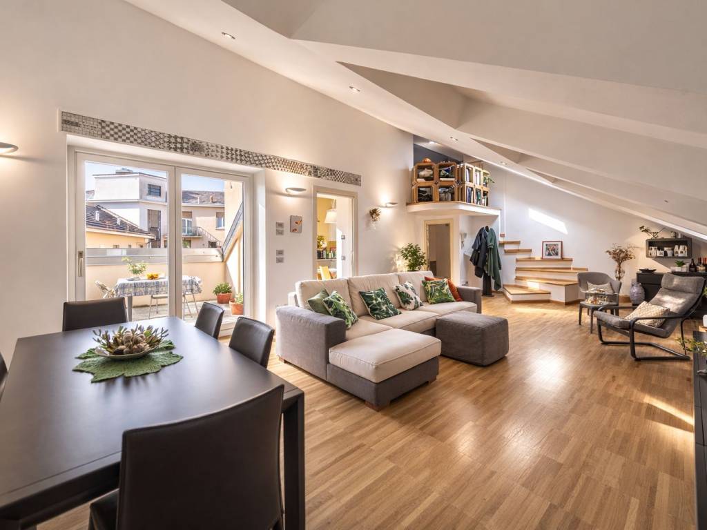 appartamento in vendita a Biella in zona Centro Città