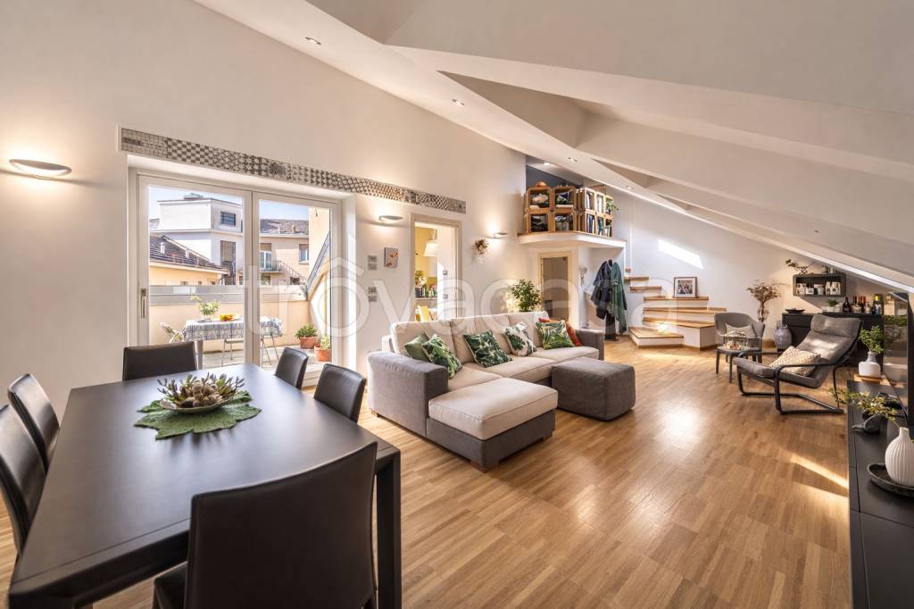 appartamento in vendita a Biella in zona Centro Città