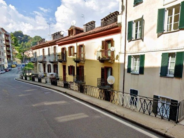 appartamento in vendita a Biella in zona Centro Città
