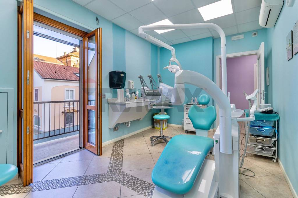 ufficio in vendita a Biella in zona Via Torino