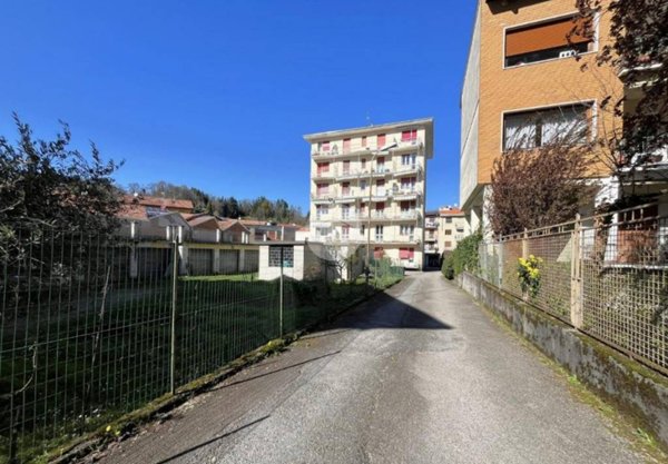 appartamento in vendita a Biella in zona Chiavazza