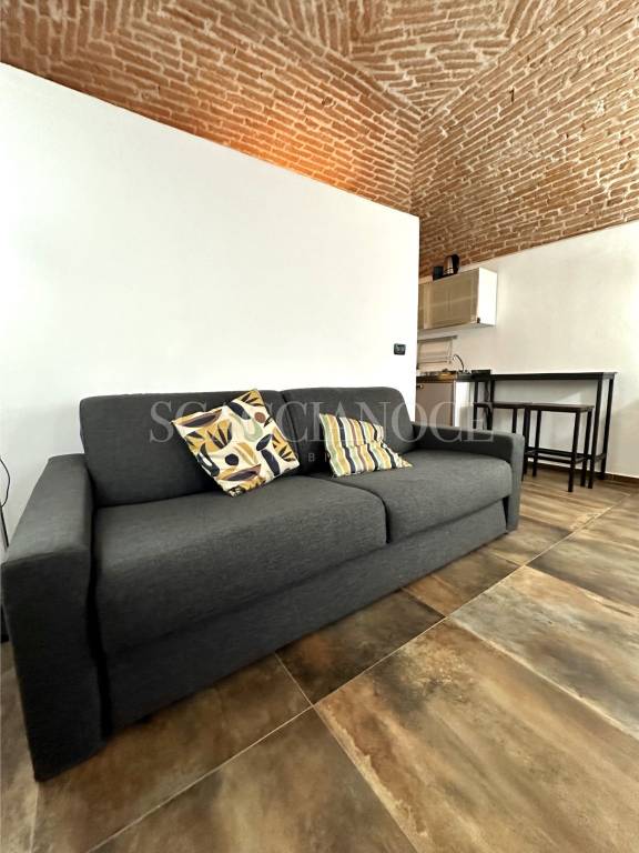 appartamento in vendita a Biella in zona Centro Città