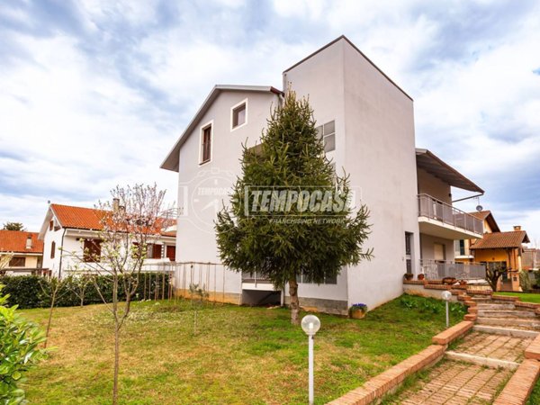 appartamento in vendita a Biella in zona Riva