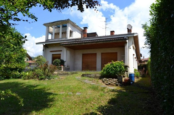 casa indipendente in vendita a Biella
