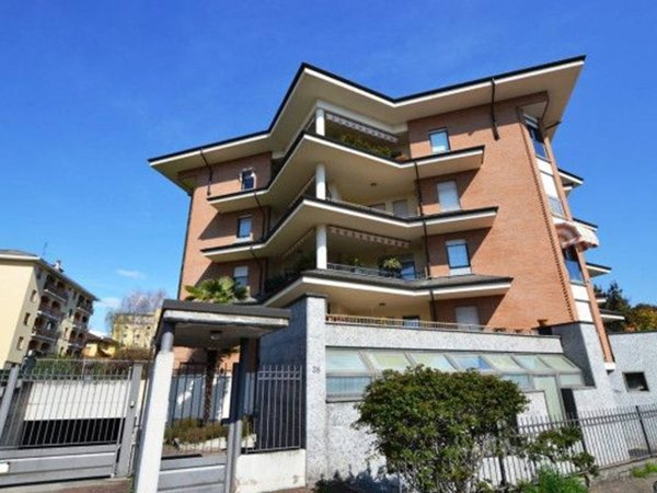 appartamento in vendita a Biella in zona Centro Città