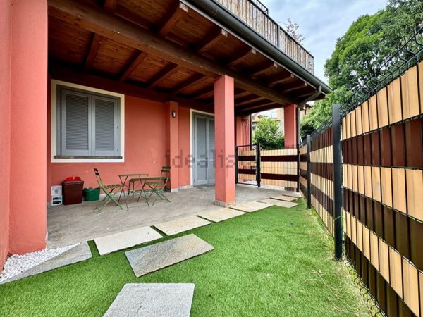 appartamento in vendita a Biella in zona Cossila