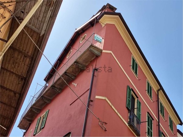 appartamento in vendita a Biella in zona Piazzo