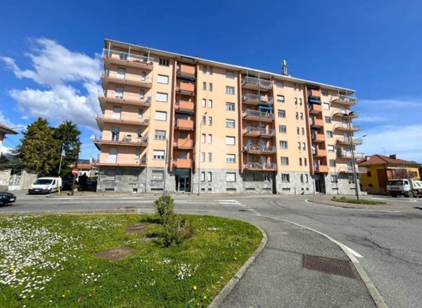 appartamento in vendita a Biella in zona Chiavazza