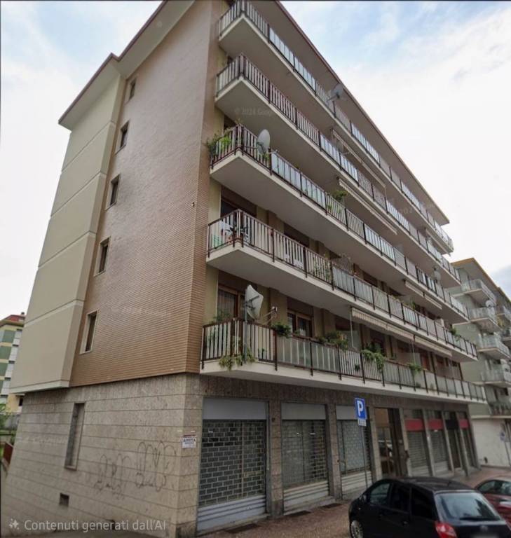 appartamento in vendita a Biella in zona Centro Città