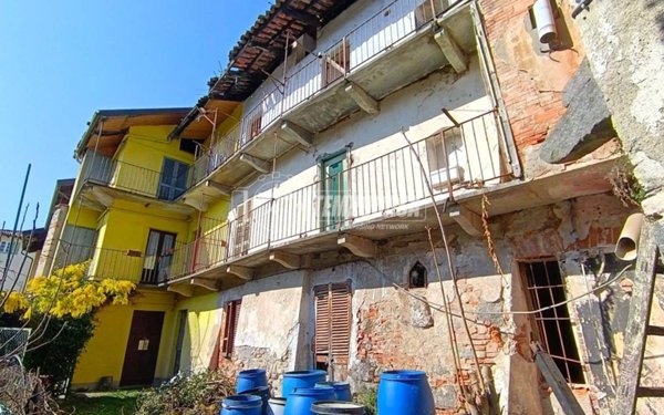 appartamento in vendita a Biella in zona Centro Città