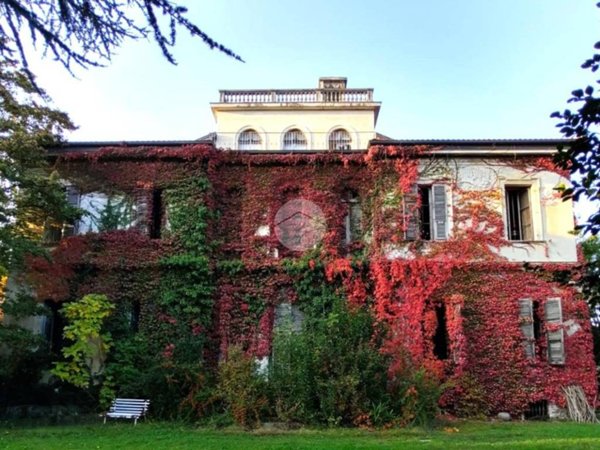casa indipendente in vendita a Biella in zona Vandorno