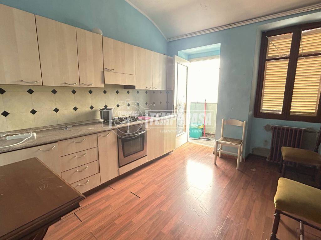 appartamento in vendita a Biella in zona Chiavazza