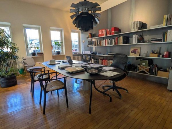 negozio in vendita a Biella in zona Centro Città