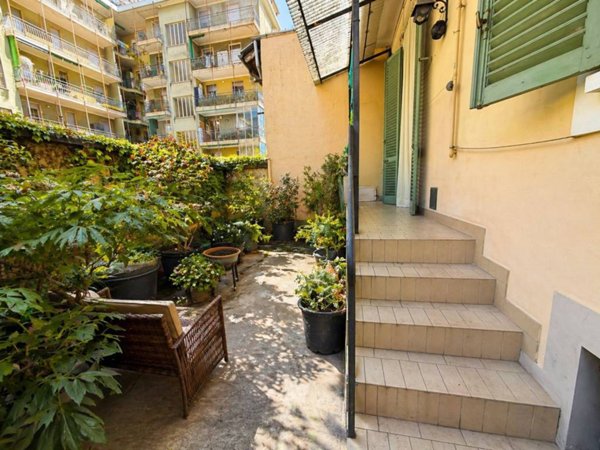 appartamento in vendita a Biella in zona Centro Città