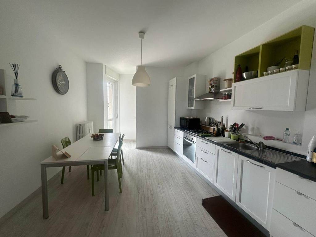 appartamento in vendita a Biella in zona Centro Città