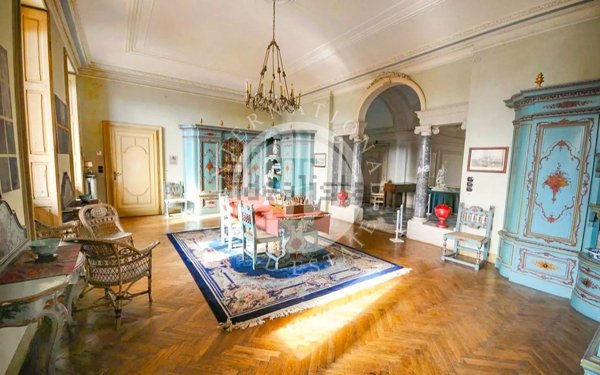 casa indipendente in vendita a Biella