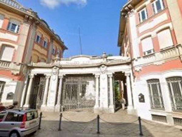 appartamento in vendita a Biella in zona Centro Città