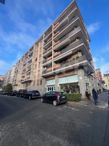 appartamento in vendita a Biella in zona Piazzo