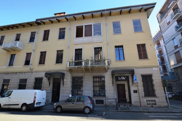 appartamento in vendita a Biella in zona Centro Città