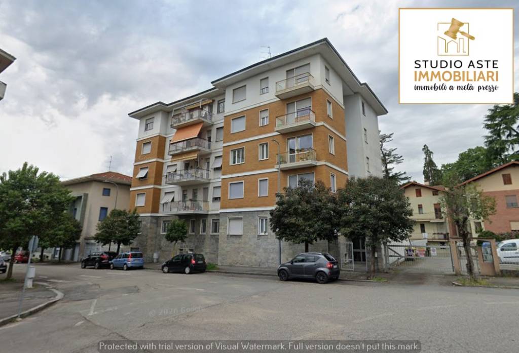 appartamento in vendita a Biella in zona Chiavazza