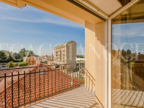 appartamento in vendita a Biella in zona Centro Città