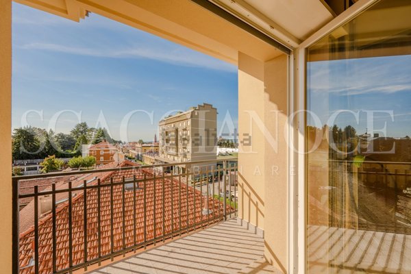 appartamento in vendita a Biella in zona Centro Città