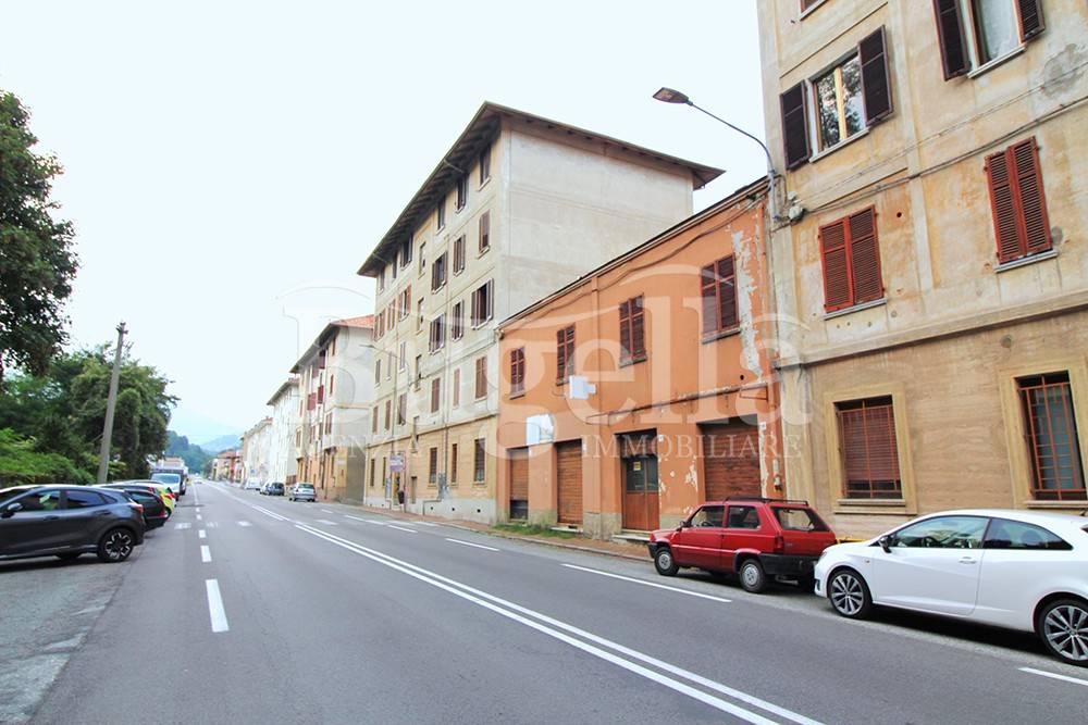 appartamento in vendita a Biella in zona Piazzo