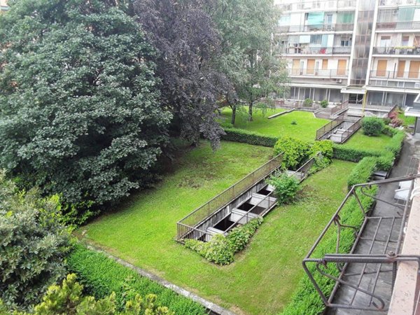 appartamento in vendita a Biella in zona Viale Roma
