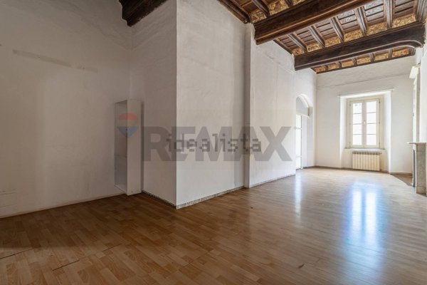 appartamento in vendita a Biella in zona Piazzo
