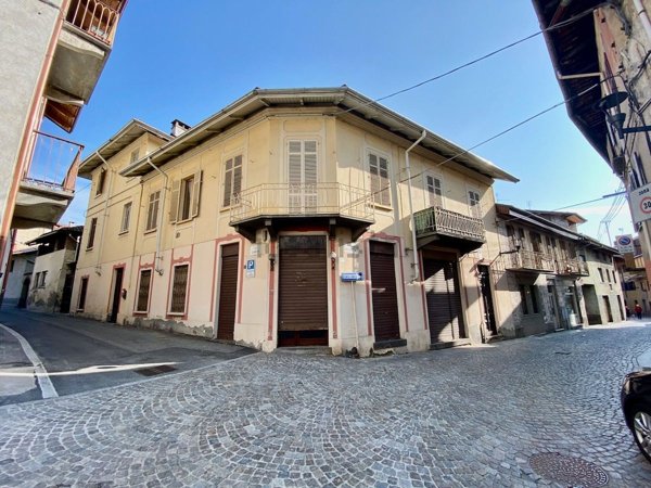 appartamento in vendita a Biella in zona Chiavazza