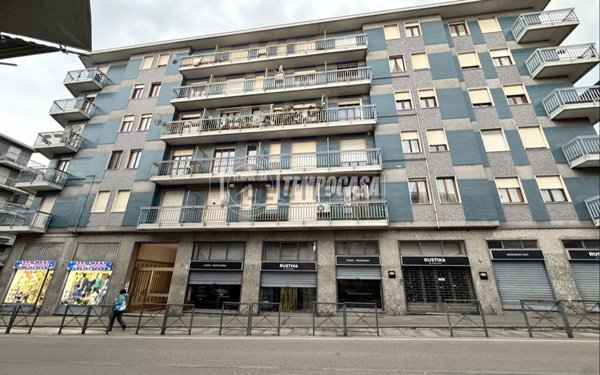 appartamento in vendita a Biella in zona Centro Città