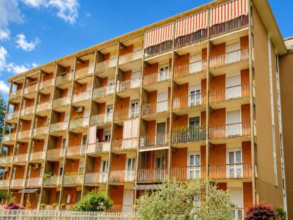 appartamento in vendita a Biella in zona Centro Città