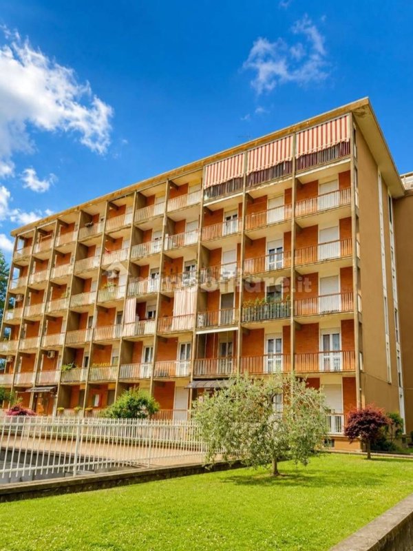 appartamento in vendita a Biella in zona Centro Città