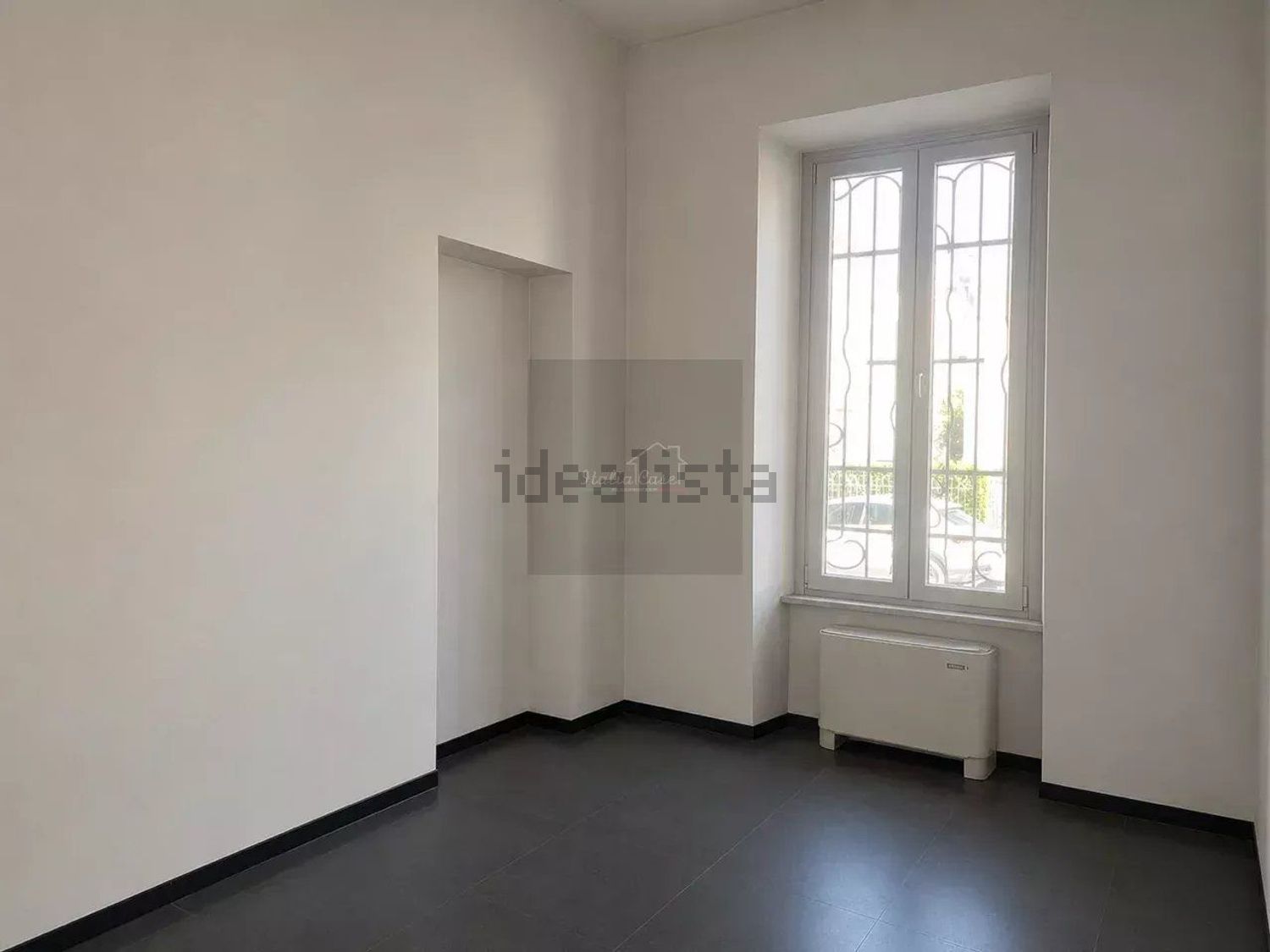 appartamento in vendita a Biella in zona Centro Città