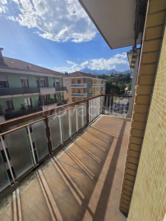 appartamento in vendita a Biella in zona Centro Città