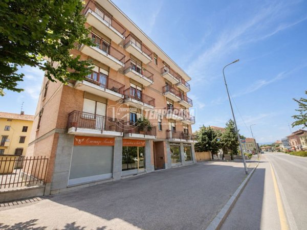 appartamento in vendita a Biella in zona Centro Città