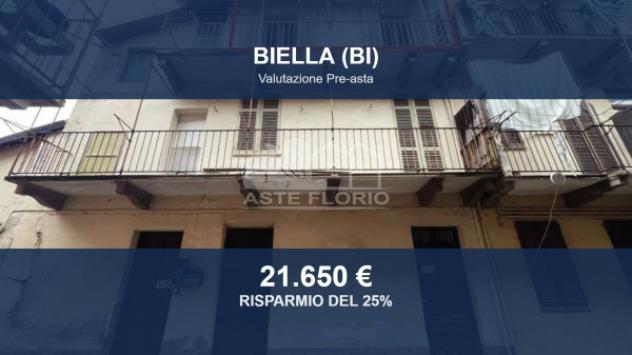 appartamento in vendita a Biella in zona Centro Città