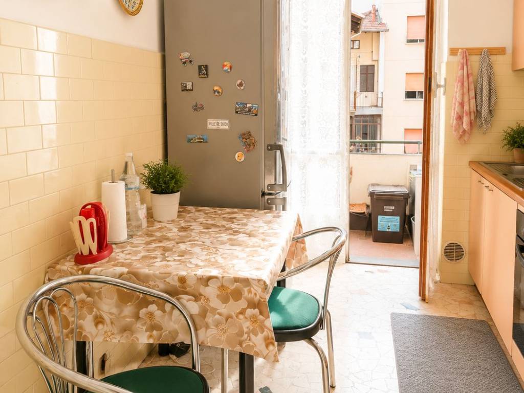 appartamento in vendita a Biella in zona Centro Città