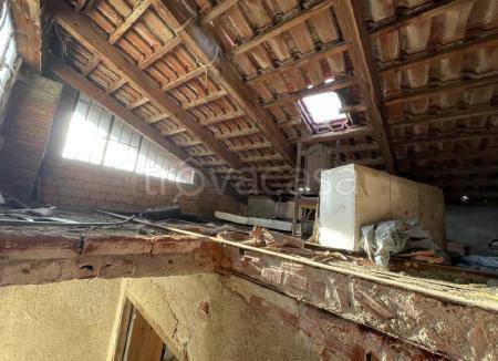 appartamento in vendita a Biella in zona Pavignano