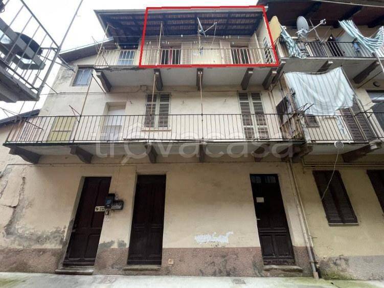 appartamento in vendita a Biella in zona Centro Città
