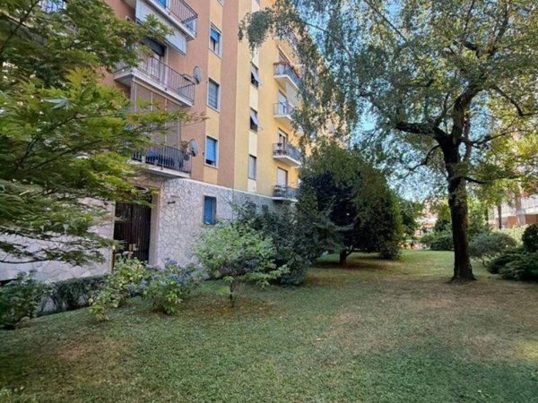 appartamento in vendita a Biella in zona Centro Città
