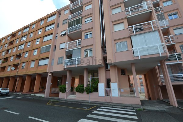 appartamento in vendita a Biella in zona Viale Macallè