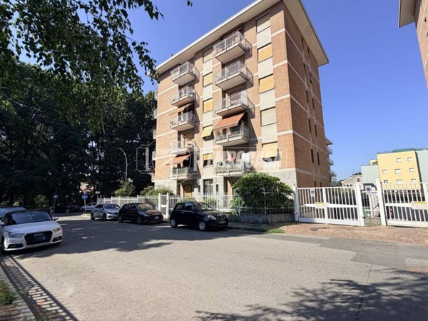 appartamento in vendita a Biella in zona Centro Città