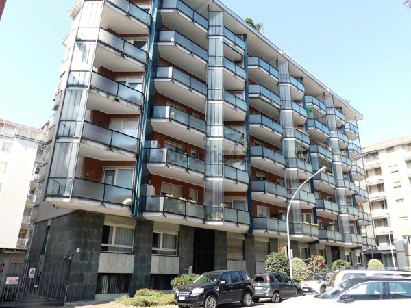 appartamento in vendita a Biella in zona Viale Roma