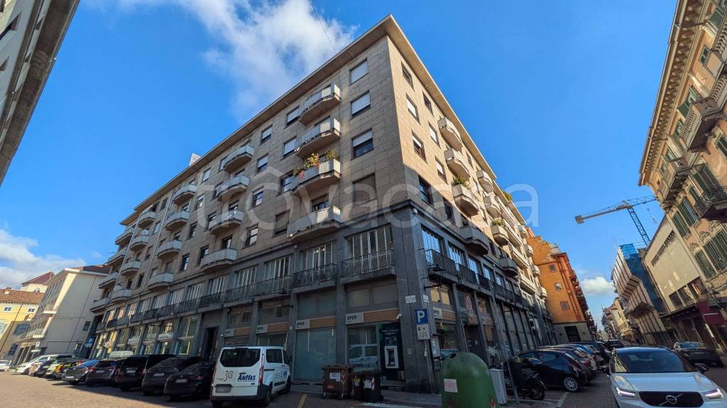 appartamento in vendita a Biella in zona Centro Città