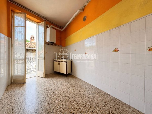 appartamento in vendita a Biella in zona Chiavazza