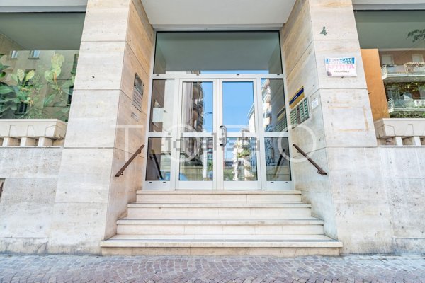 appartamento in vendita a Biella in zona Centro Città