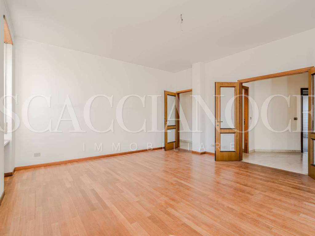 appartamento in vendita a Biella in zona Centro Città