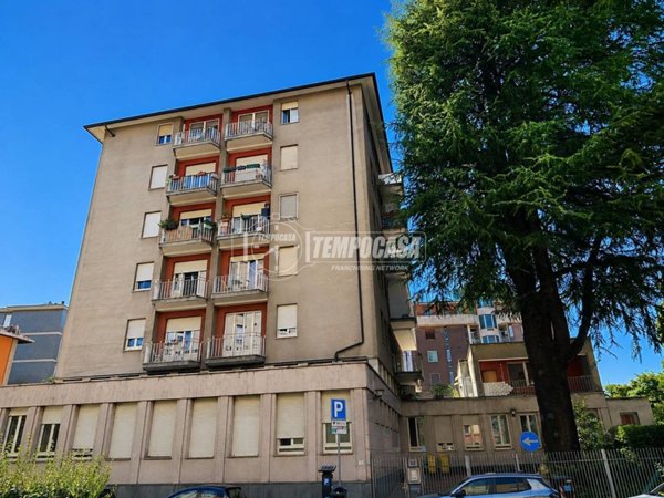 appartamento in vendita a Biella in zona Centro Città